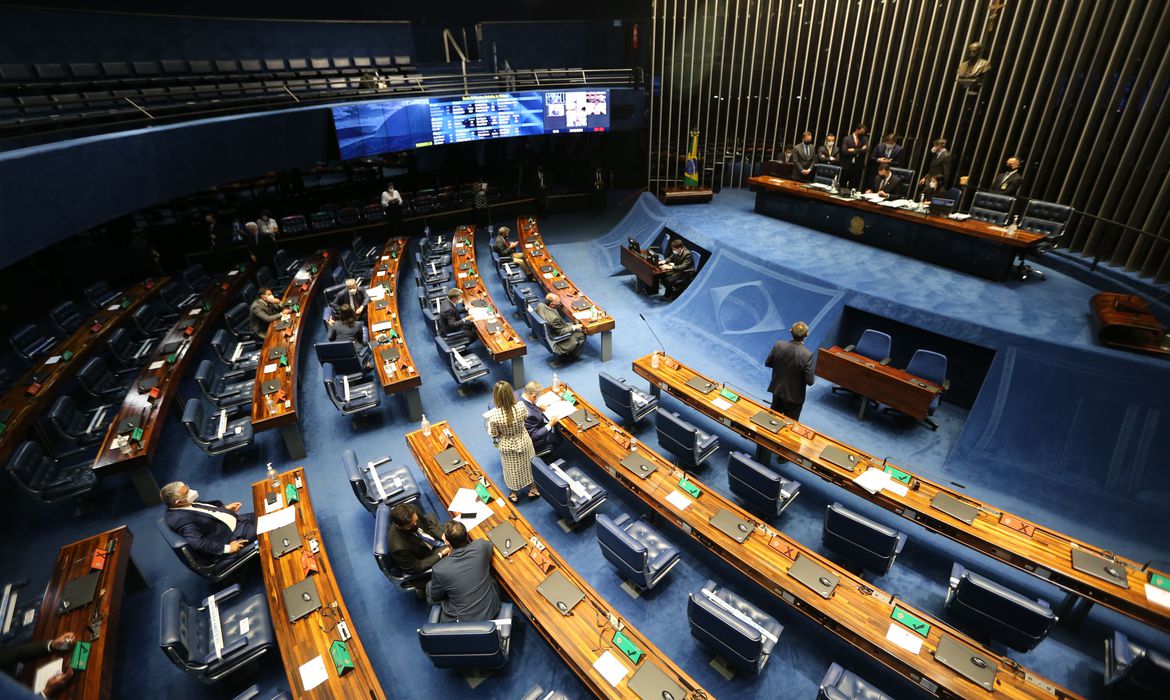 Você está visualizando atualmente Senado: Bittar retira pontos polêmicos da PEC Emergencial