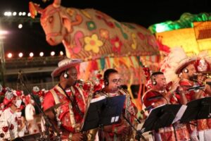 Leia mais sobre o artigo Do palco do Teatro Amazonas para o Bumbódromo de Parintins