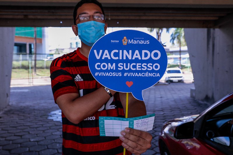 Você está visualizando atualmente Intensificação da vacinação contra a Covid-19 em Manaus encerra com mais de 86 mil doses aplicadas