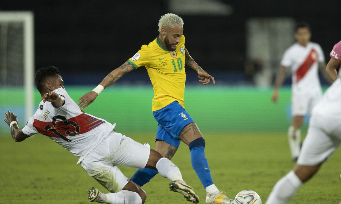 Leia mais sobre o artigo Brasil e Peru decidem vaga na final da Copa América nesta segunda