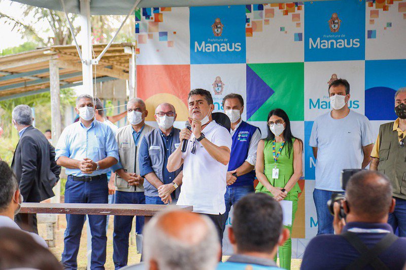 Você está visualizando atualmente Prefeitura de Manaus determina revitalização de escola e iluminação pública da comunidade Bela Vista do Jaraqui