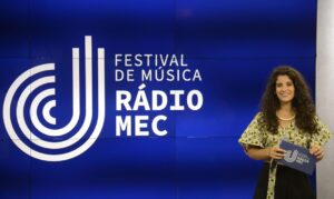 Leia mais sobre o artigo Festival de Música Rádio MEC anuncia vencedores neste sábado