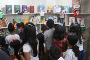 Leia mais sobre o artigo Prefeitura de Manaus e empresas nacionais inauguram ‘Casinha de Livros’ em escolas da Semed