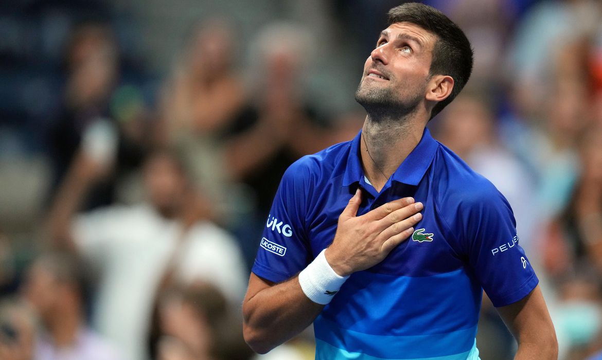 Leia mais sobre o artigo Djokovic se compromete a atuar nas duplas em volta à ação em Paris