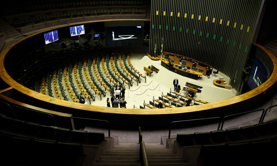 Você está visualizando atualmente Câmara dos Deputados conclui votação do projeto que libera jogos no país