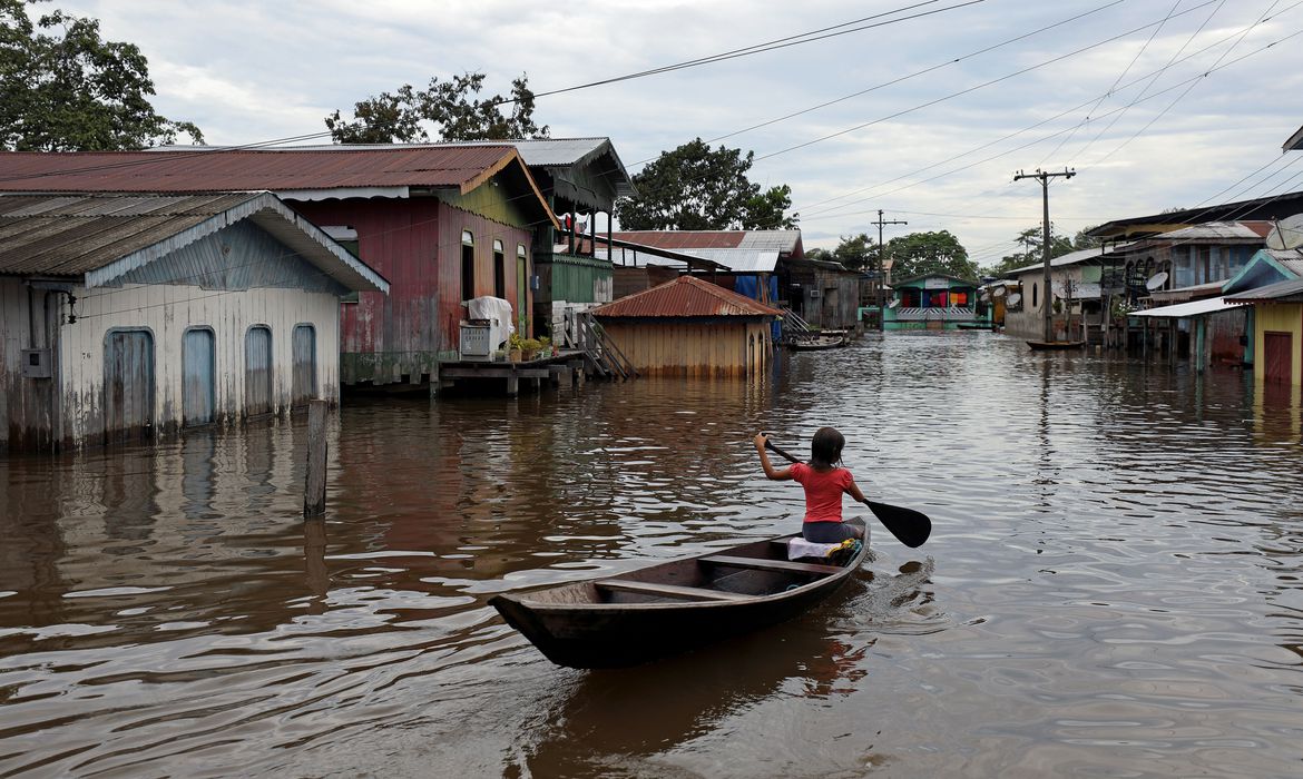 Leia mais sobre o artigo Níveis dos rios Amazonas e Tapajós atingem cota de alerta no Pará