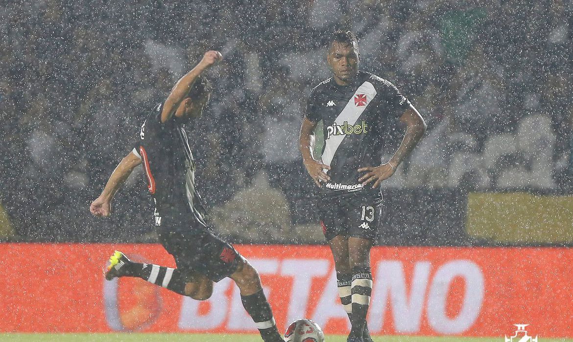 Leia mais sobre o artigo Copa do Brasil: Vasco estreia contra Ferroviária de Araraquara