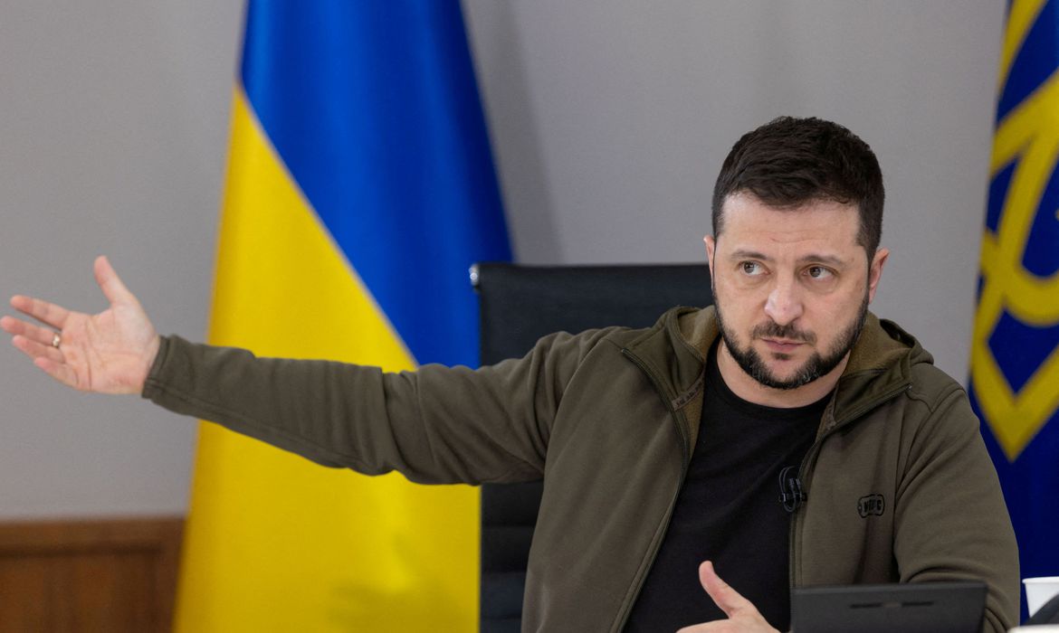 Leia mais sobre o artigo Zelenskiy diz que adesão do país à Otan teria evitado guerra