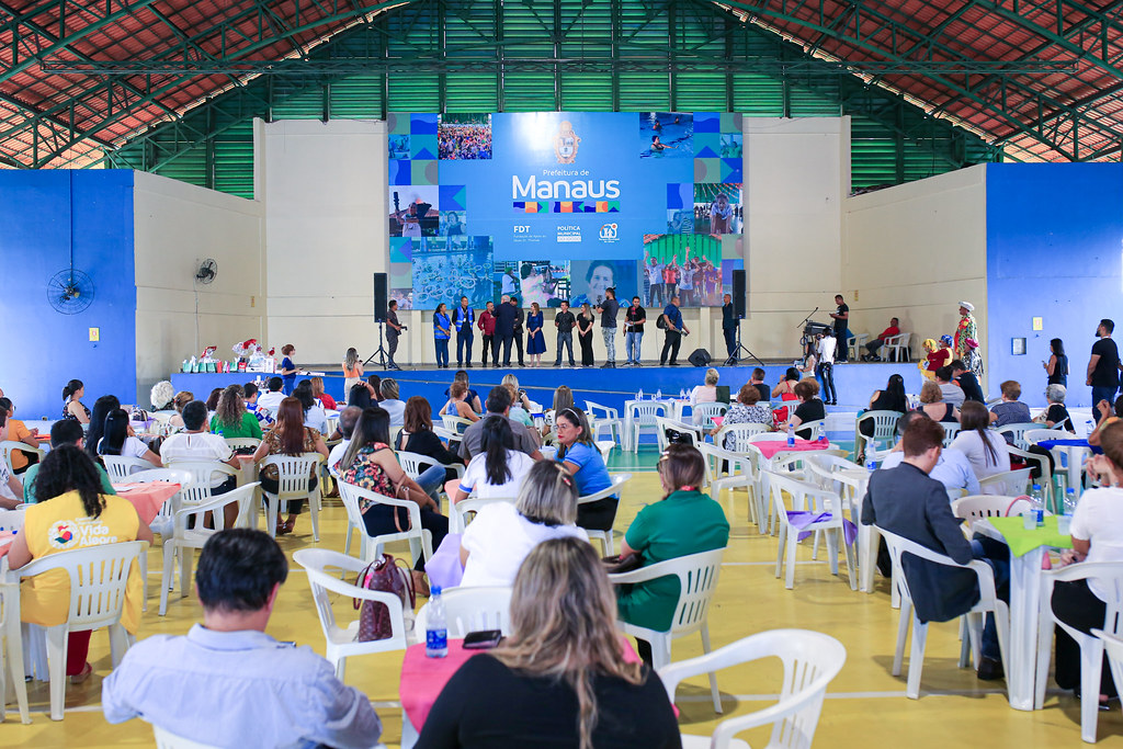 Você está visualizando atualmente OSCs participam de chá da tarde em comemoração ao Dia das Mães