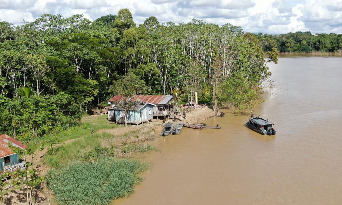 Leia mais sobre o artigo Restos mortais encontrados em buscas são levados para Brasília