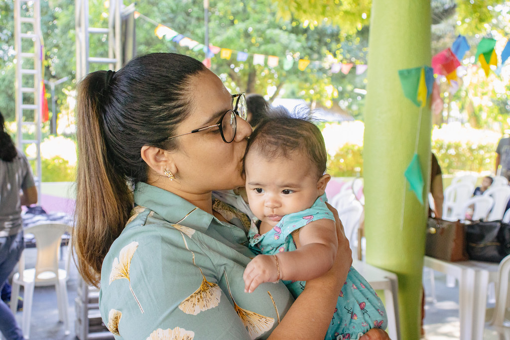 Leia mais sobre o artigo Projeto “Hora do Mamaço” sensibiliza população sobre amamentação