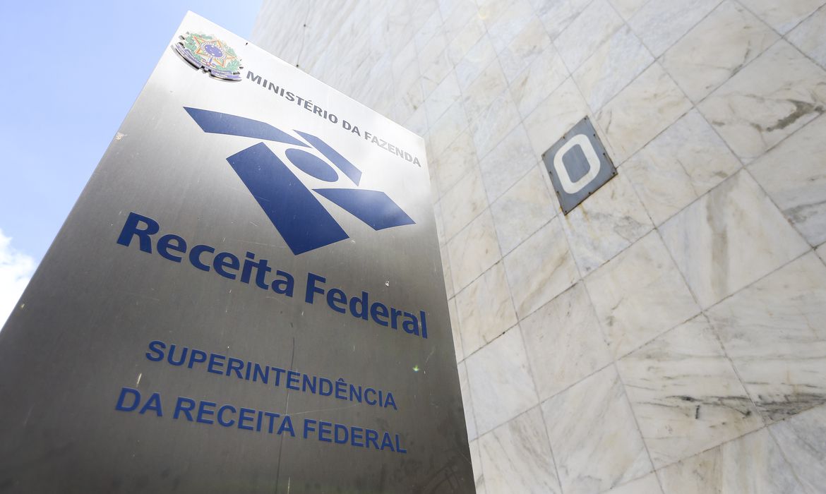 Leia mais sobre o artigo Arrecadação federal é de R$ 166,28 bilhões em setembro