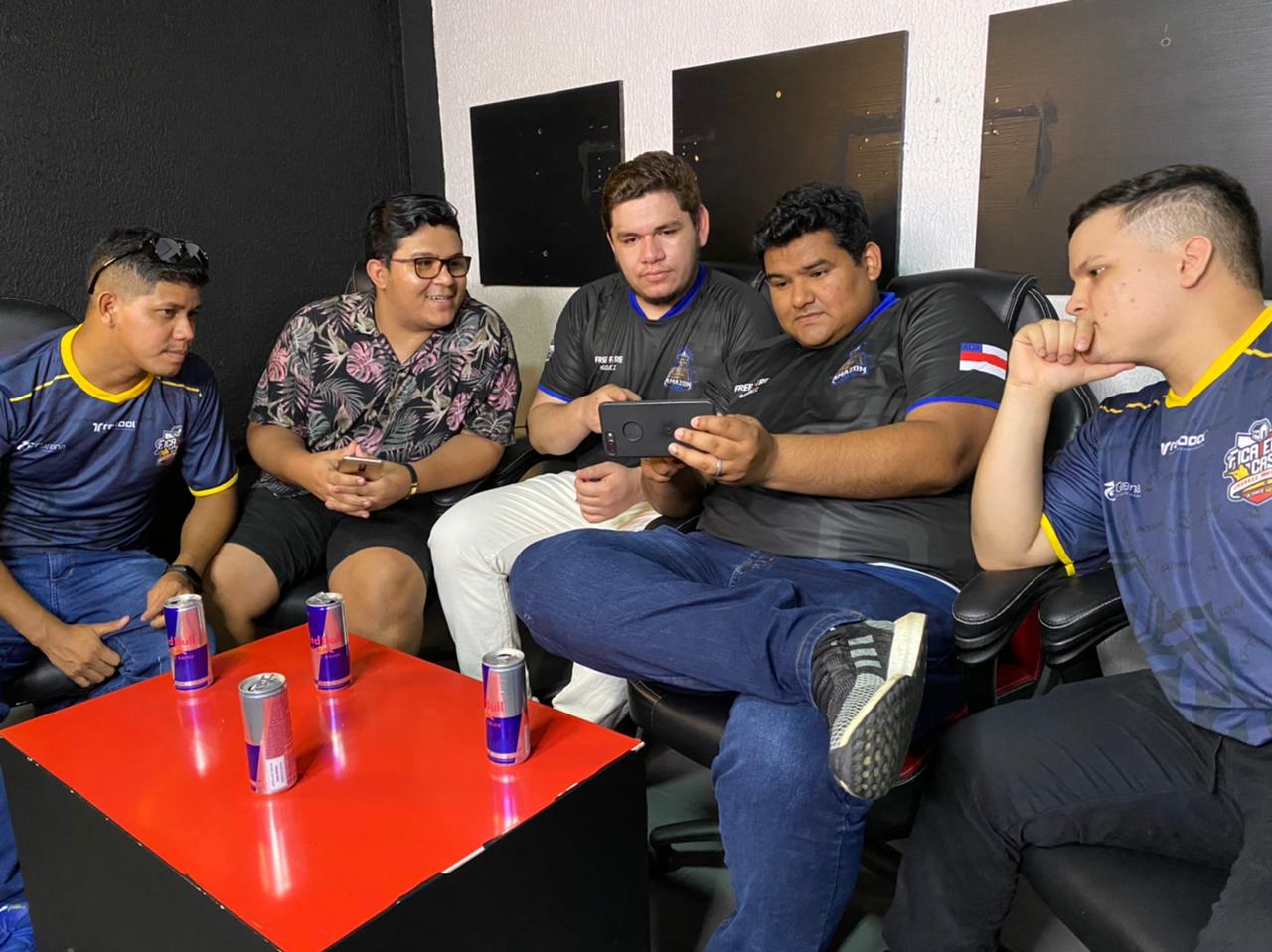 Leia mais sobre o artigo <strong>Oca Gamer: A Ascensão do E-sports no Amazonas</strong>