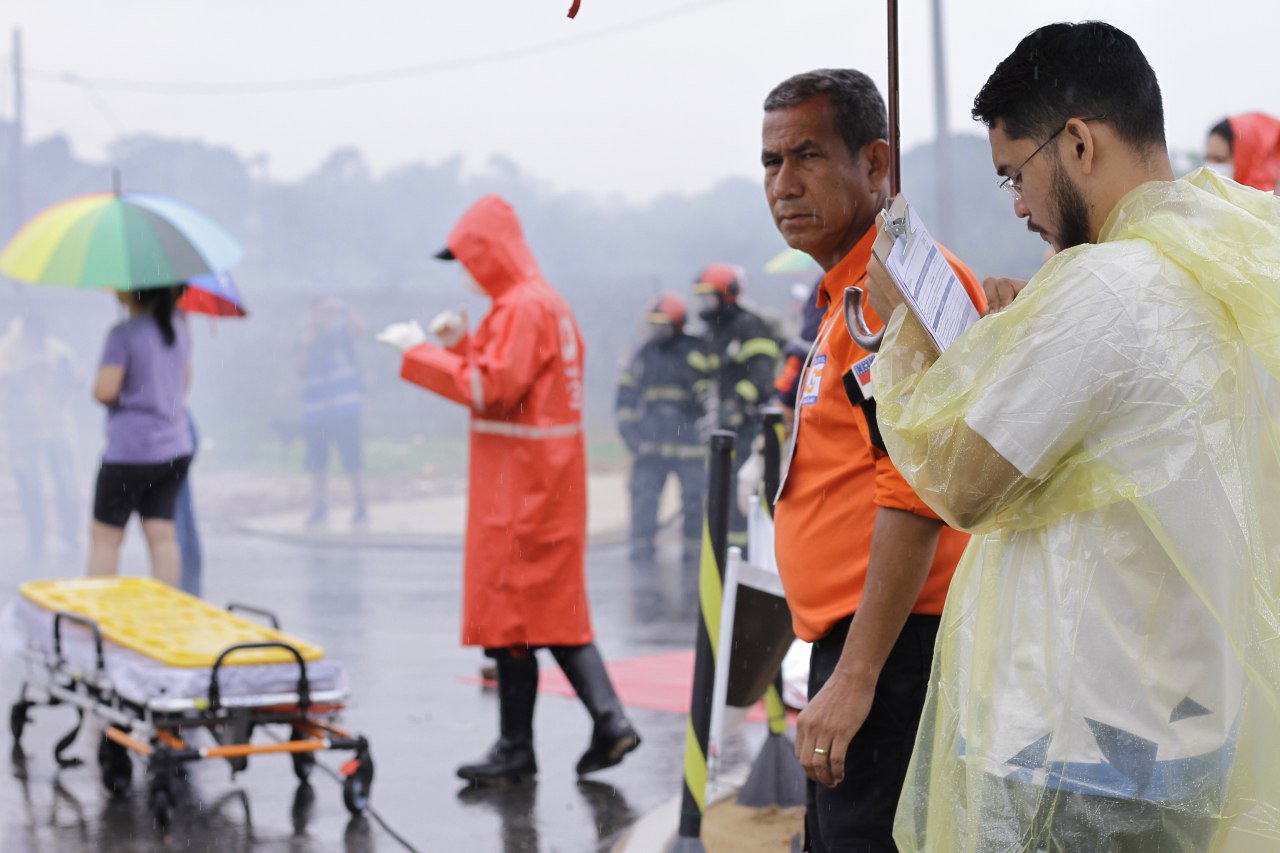 Leia mais sobre o artigo <strong>Técnicos da Prefeitura de Manaus participam de simulado de emergência em rede de gás natural</strong>