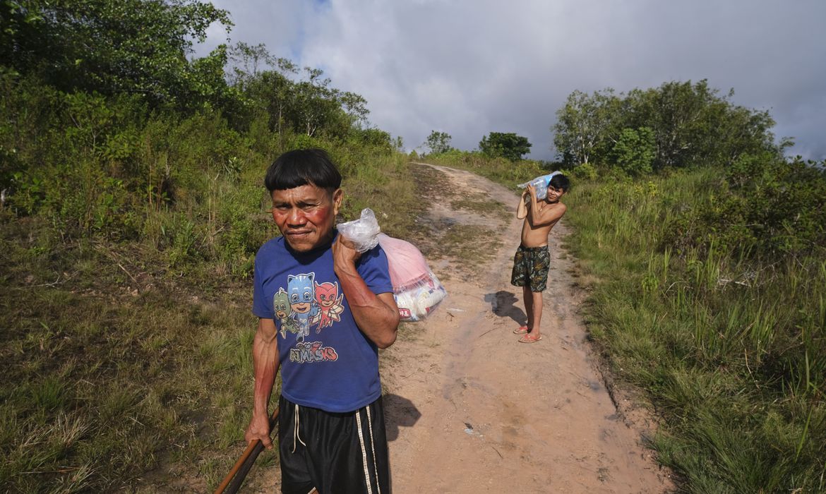 Leia mais sobre o artigo Projeto busca solução hídrica para aldeias yanomami no Amazonas