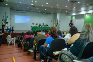 Leia mais sobre o artigo <strong>Gestores, trabalhadores e usuários da zona Oeste participam de Pré-Conferência de Saúde</strong> 