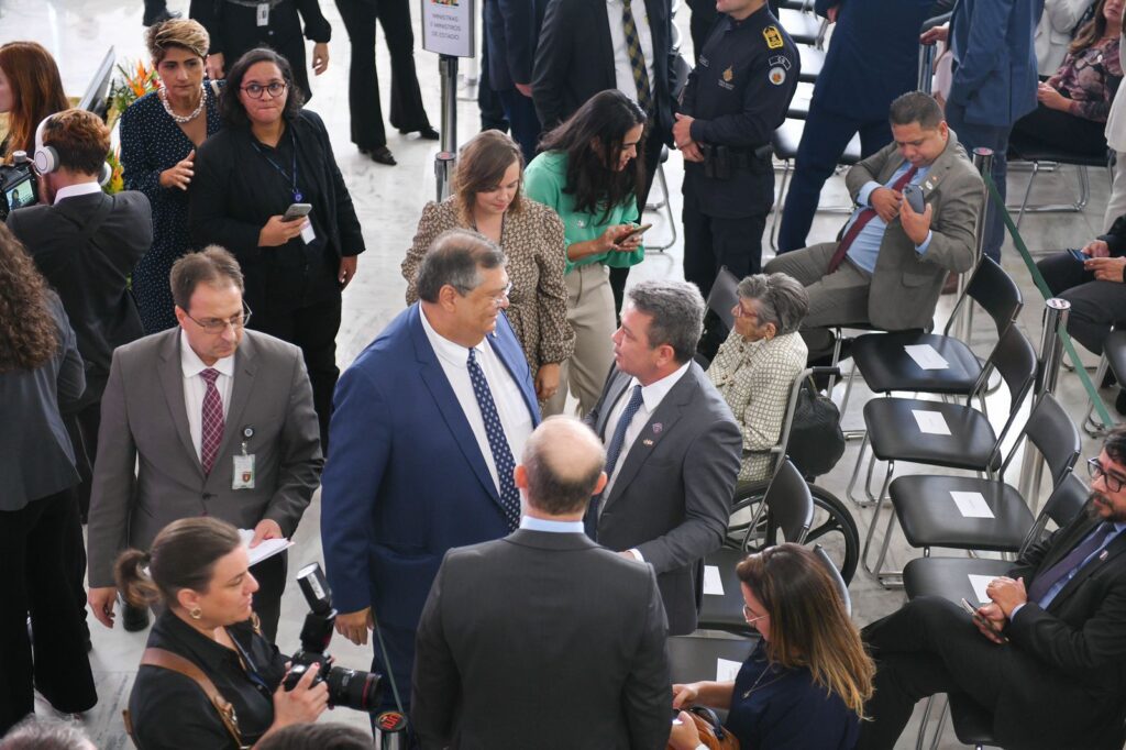 Leia mais sobre o artigo Em Brasília, governador em exercício Tadeu de Souza destaca que novo programa federal fortalece parceria com estado na segurança pública