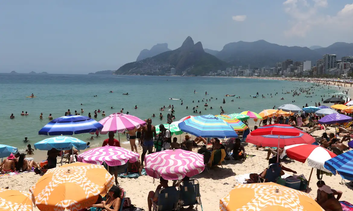 Você está visualizando atualmente Hoje é Dia: semana tem início do verão no Hemisfério Sul no dia 22