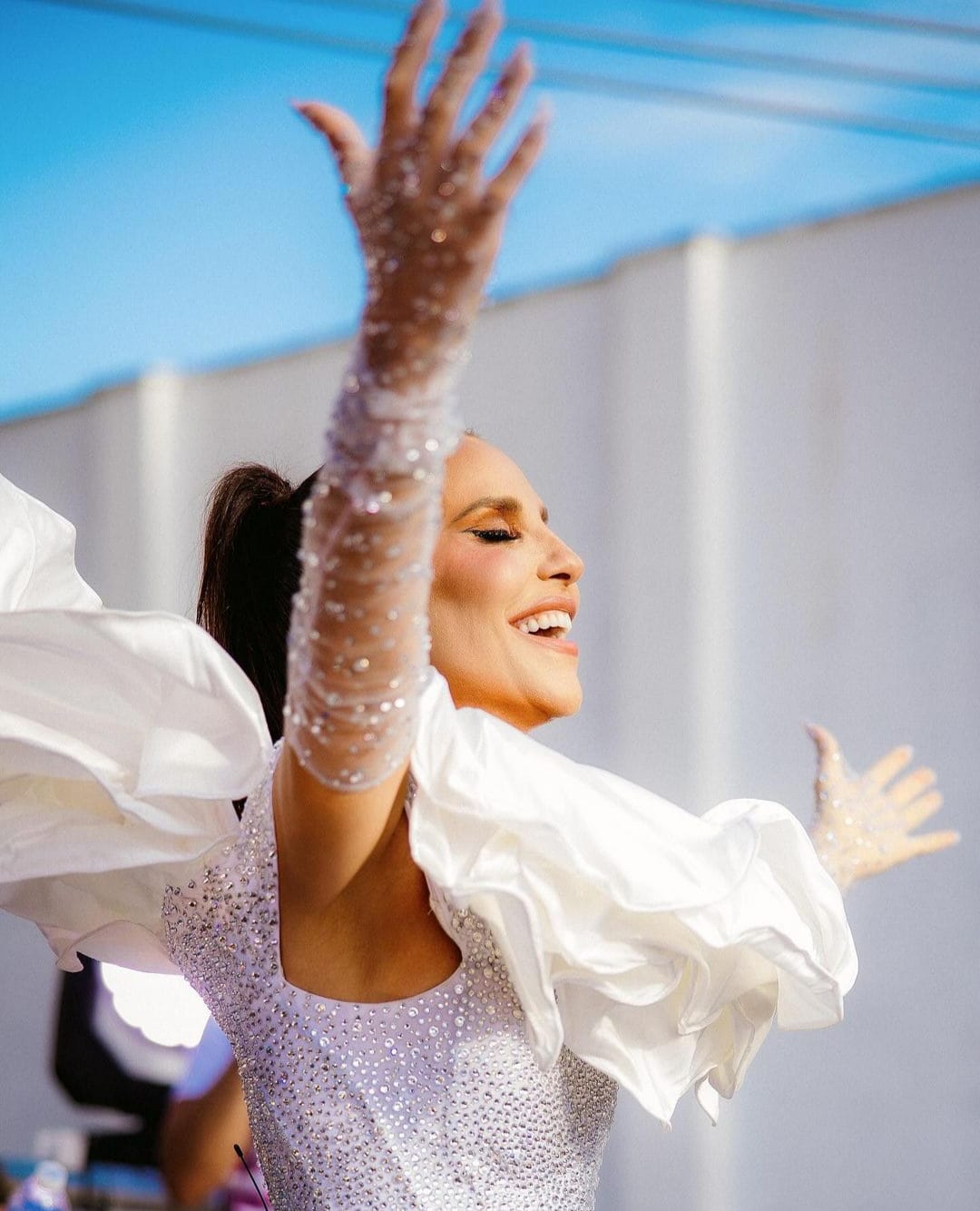 Leia mais sobre o artigo Ivete Sangalo faz live especial nesta terça-feira