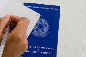 Leia mais sobre o artigo CTPS assinada sem trabalhar: mulher descobre vínculo fantasma e Justiça do Trabalho resolve caso inédito em Roraima