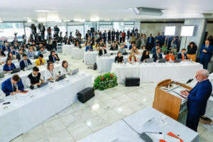 Leia mais sobre o artigo A arte de governar é cuidar desse país”, destaca Lula ao fazer balanço das ações do Governo do Brasil