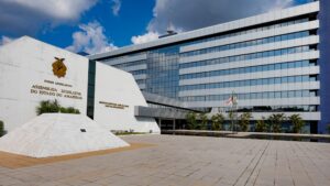 Leia mais sobre o artigo Que parlamento é esse que vai escolher os novos governantes do Amazonas?