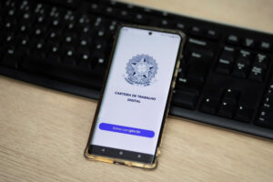 Leia mais sobre o artigo Brasil gera 255,3 mil novos empregos formais em fevereiro